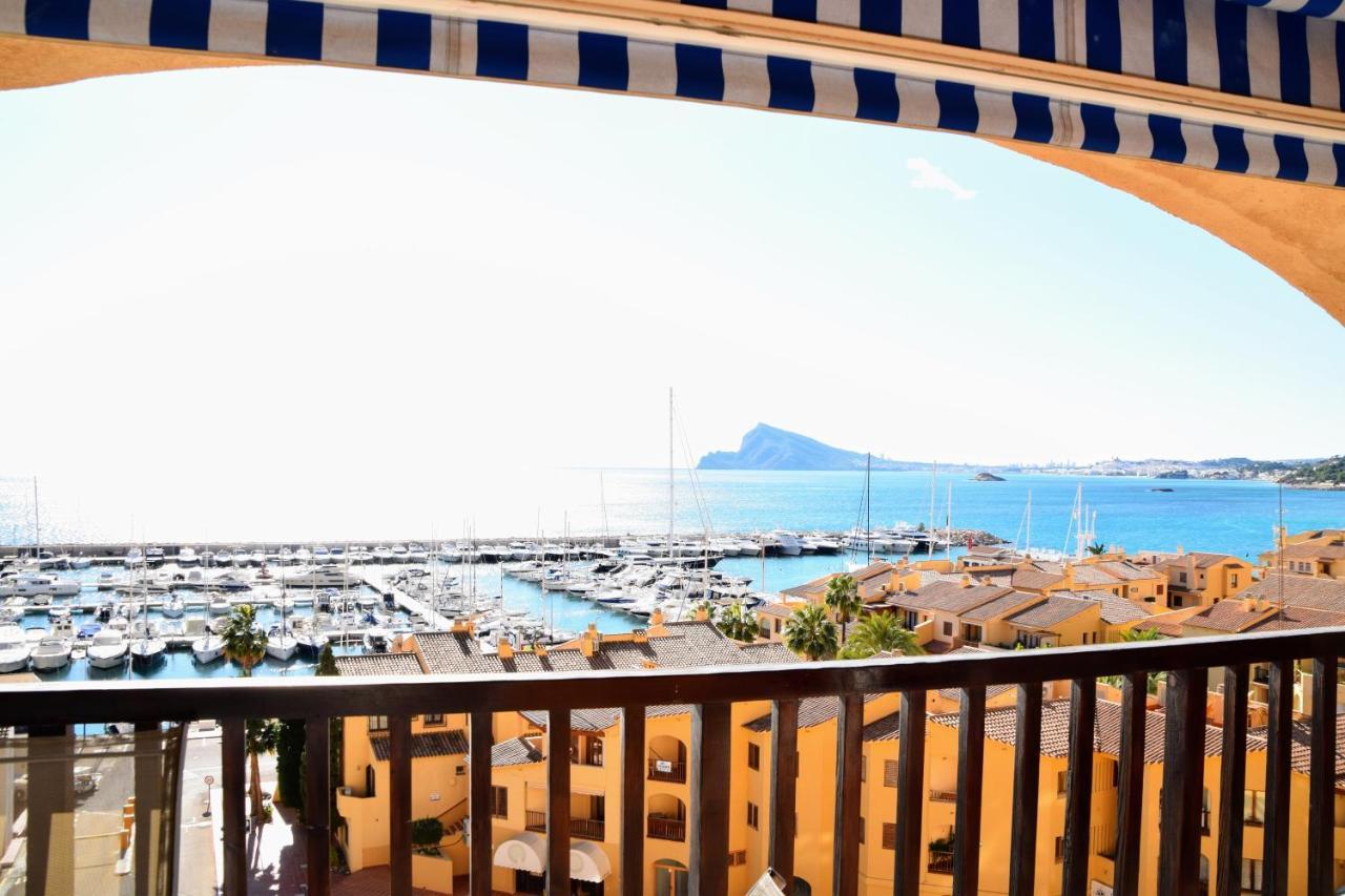Sunny Escape By The Sea & Yacht Club Apartment *